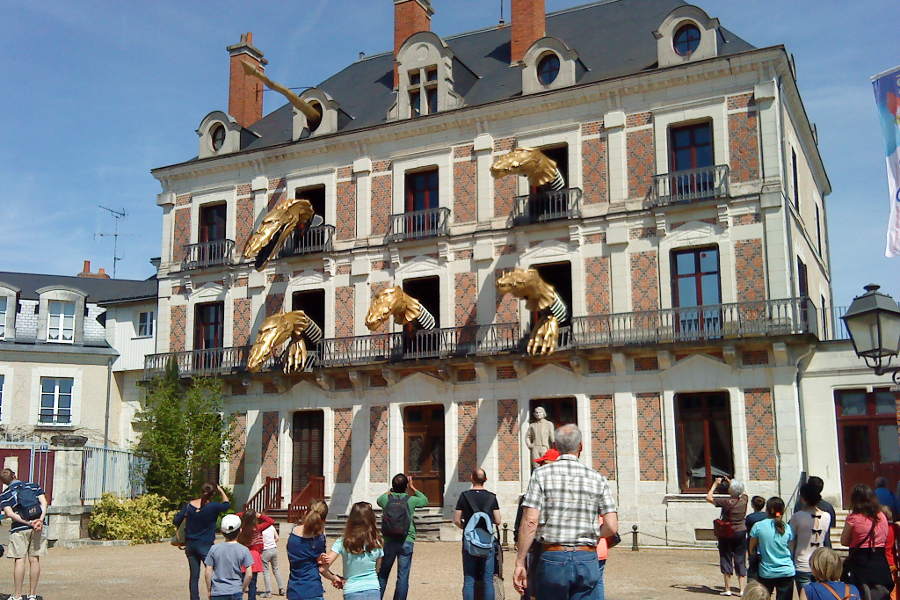 musée de la magie de Blois en face du Chateau dans le centre de la ville surplonbant la Loire