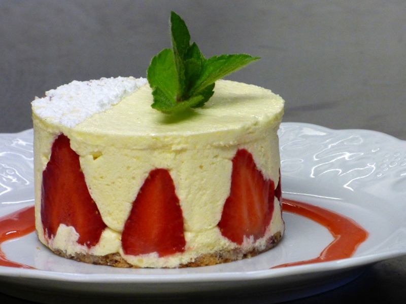 fraisier proposé à l'hotel la Tonnellerie dans la région des chateaux de la Loire