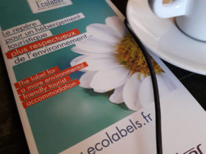 brochure concernant ecolabel europeen délivré par afnor pour les hébergements touristiques