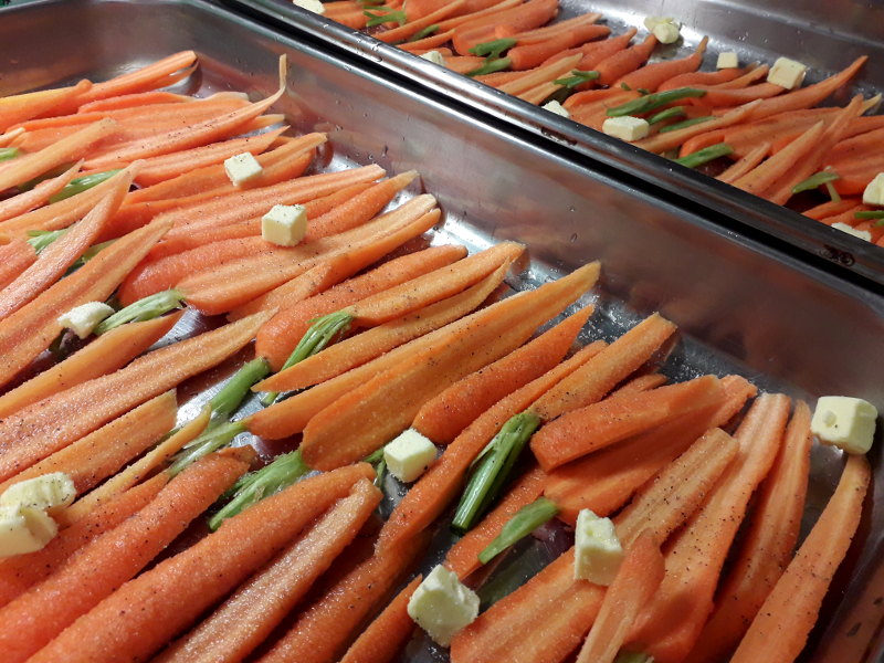 les carottes de la ferme des perrières de saint hilaire préparées à hotel ecolabel la tonnellerie entre orléans et blois